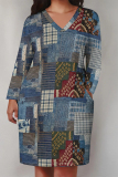 Light Blue Casual Letter Print Pocket V Neck Long Sleeve Straight Plus Size Midi Dresses