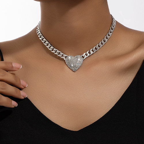 Silver Party Club Alloy Heart Shaped Pendant Rhinestone Decor Chain Necklaces