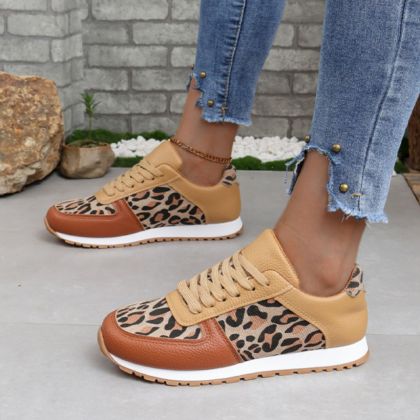 Brown Casual PU Leather leopard Strap Design Closed Sport Shoes Sneakers