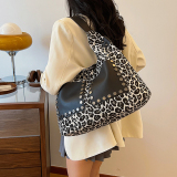 Khaki Daily Leopard Print PU Patchwork Zipper Shoulder Crossbody Tote Bags