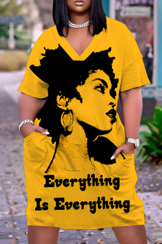 Turmeric Figure Print V Neck Short Sleeve Plus Size Loose Pockets Casual Outing Midi T-Shirt Dress