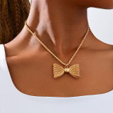 Gold Party Bow Chains Pendant Necklace