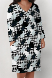 Black White Flowers Plaid Print  V Neck Short Sleeve Casual Vacation Loose Pockets Plus Size Midi T-Shirt Dress