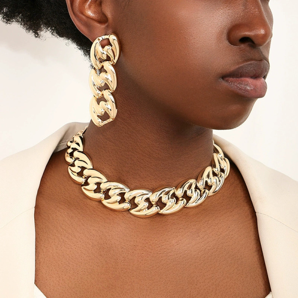 Gold Linked Circle Choker Chains Necklace And Earrings Two Piece Set