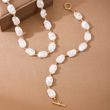 White Irregular Imitation Pearls Decor Necklace Bracelet Two Piece Set