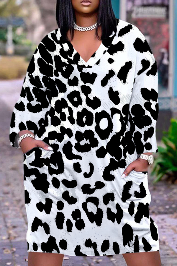 White Black Graphcis Print V Neck Long Sleeve with Pocket Casual Outing Plus Size Straight Loose Midi Dress