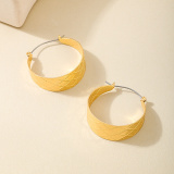 Glod Metal Wide Ring Checkerboard Round Earrings