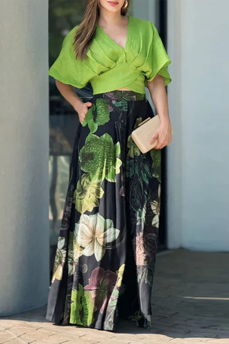 Green V Neck Short Sleeve Crop Tops and Floral Maxi Skirt Vacation Casual Two Pieces Dress Sets