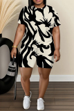 Brown Graphics Print O Neck Short Sleeve Oversize T Shirt and Shorts Sportwear Plus Size Two Piece Matching Set