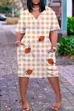 Light Yellow Casual Floral Plaid Abstract Print V Neck Short Sleeve Loose Plus Size Midi T-shirt Dress