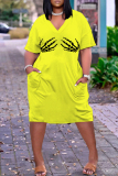Black Skeleton Hands Print V Neck Short Sleeve with Pocket Casual Outing Plus Size Midi T-shirt Dress