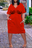 Black Skeleton Hands Print V Neck Short Sleeve with Pocket Casual Outing Plus Size Midi T-shirt Dress