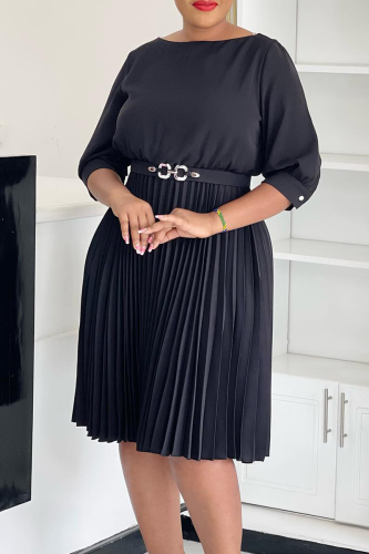Casual Solid Color With Belt Pleated O Neck Long Dresses