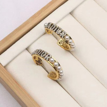 Gold Fashion Vintage Letter Pearl Hot Drill Earrings