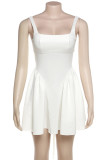 Sweet Simplicity Solid Backless With Bow Square Collar Evening Dresses