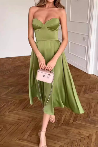 Sexy Celebrities Solid Color Buckle Strapless Strapless Dresses
