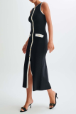 Elegant Solid Color Buckle O Neck Sleeveless Dresses