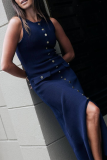 Elegant Solid Color Buckle O Neck Sleeveless Dresses