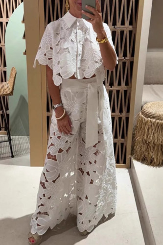 Casual Flowers Hollow Out Pocket Buttons Turndown Collar Short Sleeve Two Pieces