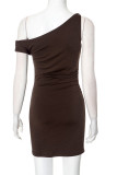 Sexy Solid Color Metal Accessories Trim Irregular Sloping Shoulder Wrapped Skirt Dresses