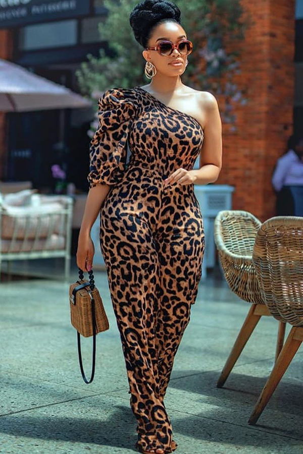 Leopard print street Leopard grain Polyester Half Sleeve one shoulder collar  Jumpsuits