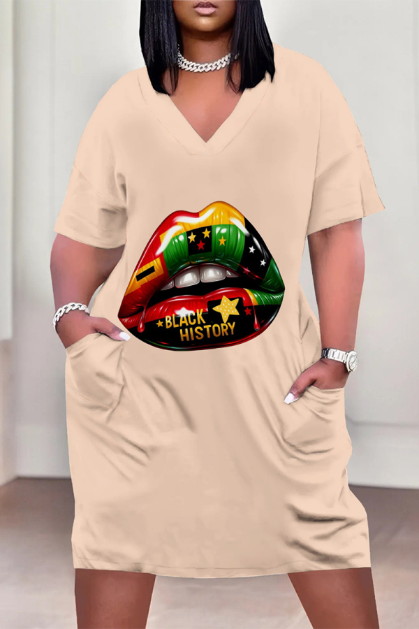 Light Pink Casual Letter Eyes Printed Lips Pocket V Neck Short Sleeve Plus Size Dresses