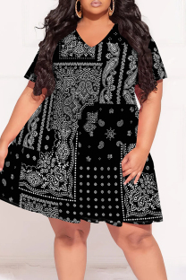Black And White Casual Print Patchwork V Neck Printed Plus Size Dresses