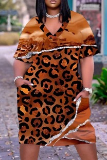 Dark Brown Casual Print Basic V Neck Short Sleeve Plus Size Dresses