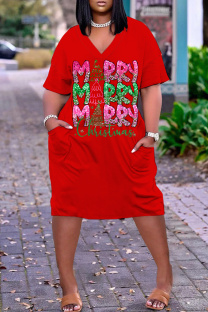 Red Green Casual Letter Print Pocket V Neck Short Sleeve Plus Size Dresses