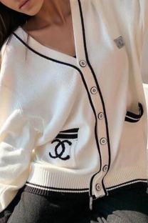 White Casual Letters Pocket Buckle Patchwork V Neck Outerwear(Subject To Physical Goods)