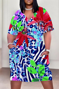Blue Casual Letter Print Flowers Leopard Pocket Contrast V Neck Printed Plus Size Dresses