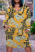 Gold Street Plaid Flowers Pocket Contrast V Neck Printed Plus Size Dresses