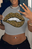 Grey Street Letter Print Heart Shaped Lips Contrast O Neck T-Shirts
