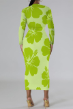 White Elegant Flowers Print Gradient Contrast O Neck Printed Dresses
