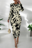 Green Elegant Geometric Print Bronzing Pattern Contrast O Neck Printed Dresses