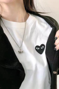 White Black Casual Heart Shaped Patchwork O Neck T-Shirts