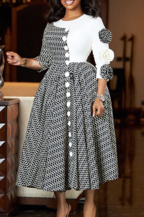 White Elegant Plaid Contrast Flower Shape O Neck Long Dresses