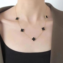 Black Daily Four Leaf Clover Chains Necklaces