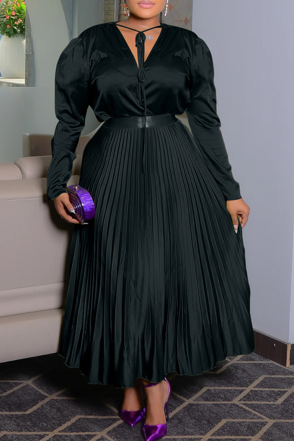 Black Elegant Solid Color Pleated V Neck Plus Size Two Pieces