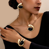 White Irregular Letter E Hoop Bracelet And Earrings Set
