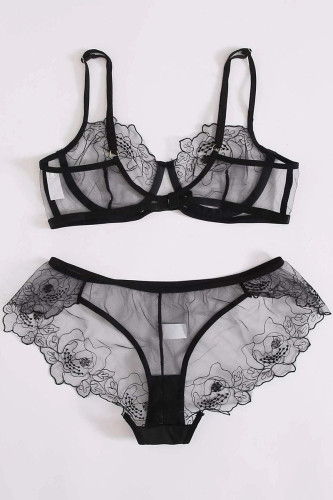 Fashion Sexy Embroidery See-through Lingerie
