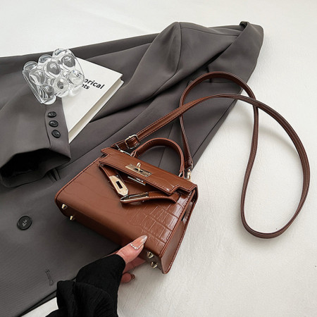 Celebrities Elegant Solid Metal Accessories Decoration Texture Bags