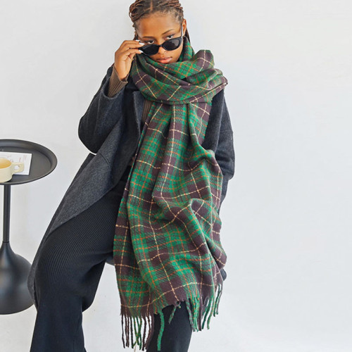 Daily Plaid Tassel Scarf