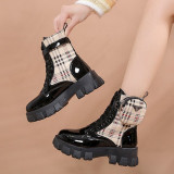 Daily Cross Straps Closed Leather Shoes
