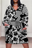 Street Plaid Flowers Pocket Contrast V Neck Printed Plus Size Dresses