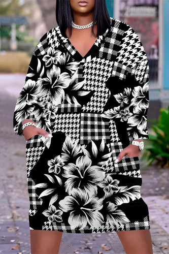 Street Plaid Flowers Pocket Contrast V Neck Printed Plus Size Dresses
