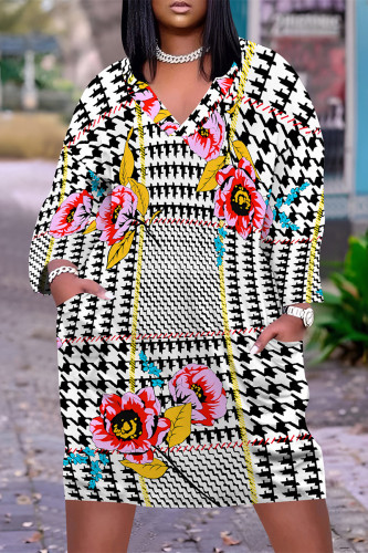 Casual Plaid Floral Print Pocket Contrast V Neck Printed Plus Size Dresses