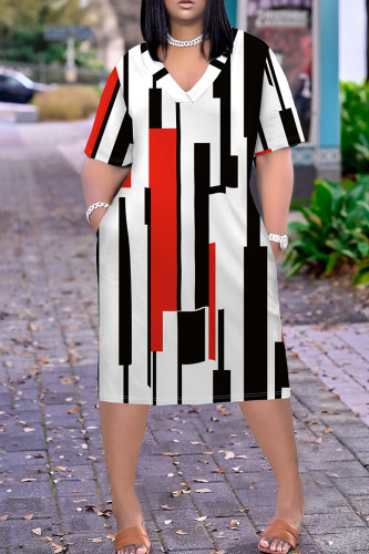 Casual Print Pocket Patchwork V Neck Straight Plus Size Dresses