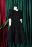 Elegant Solid Color Zipper O Neck Evening Dresses