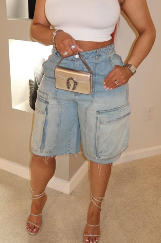 Casual Solid Color Pocket Mid Waist Straight Denim Shorts
